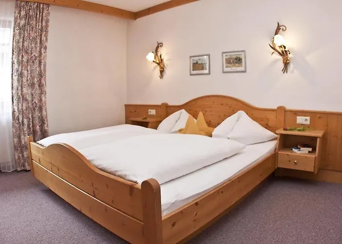 Garni Pra Posta Hotel apartamentowy 4*