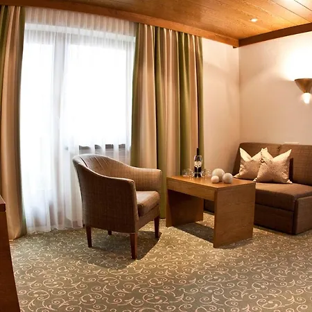 Garni Pra Posta Aparthotel 4*
