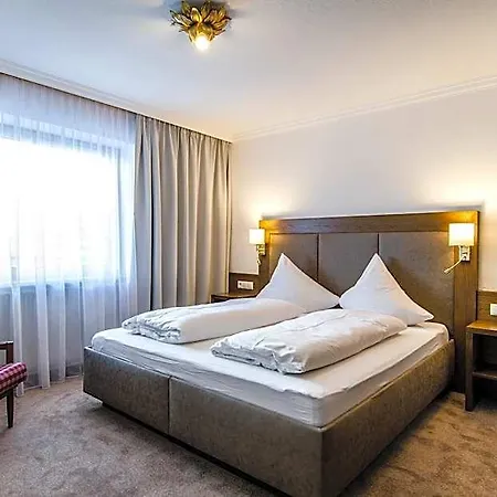Garni Pra Posta Lägenhetshotell Ischgl