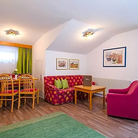Garni Pra Posta Lägenhetshotell Ischgl