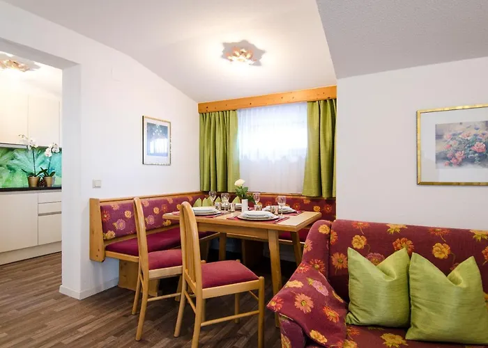 Garni Pra Posta ايشجل