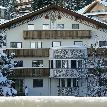 Garni Pra Posta Apartmanhotel 4*